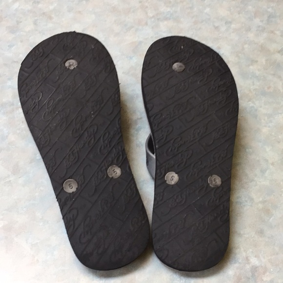 Ed Hardy flip flops ( sz 5/6) - Picture 5 of 13